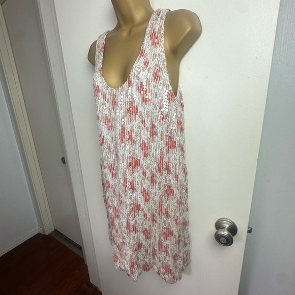 French Connection Cream Sofa Reds Clear Sequins Feather Field Saess Dress NWT 6 - Picture 4 of 15